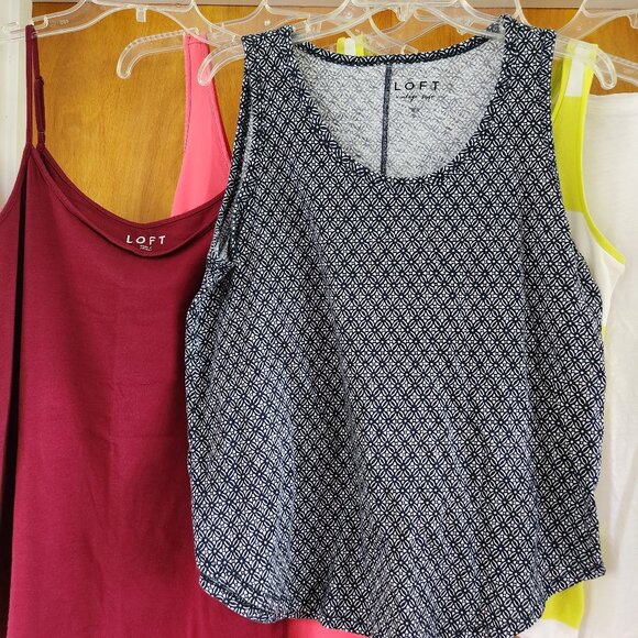 Lot of 5 Loft and Ann Taylor Tanks and Cami L and XL - Picture 3 of 11